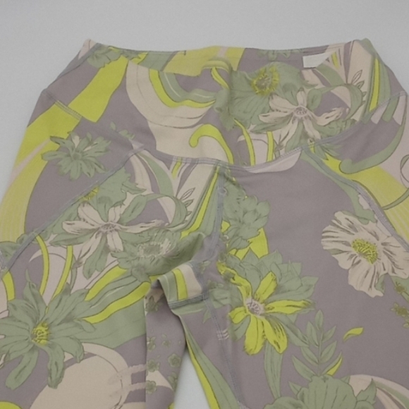 Free People Movement 7/8 Wave Crush High Waist Leggings Lime Combo S - Picture 5 of 16